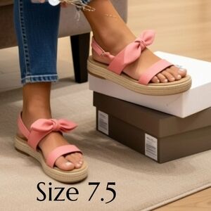 LC Lauren Conrad Memory Foam Platform Coral Women's Sandals Suze 7.5